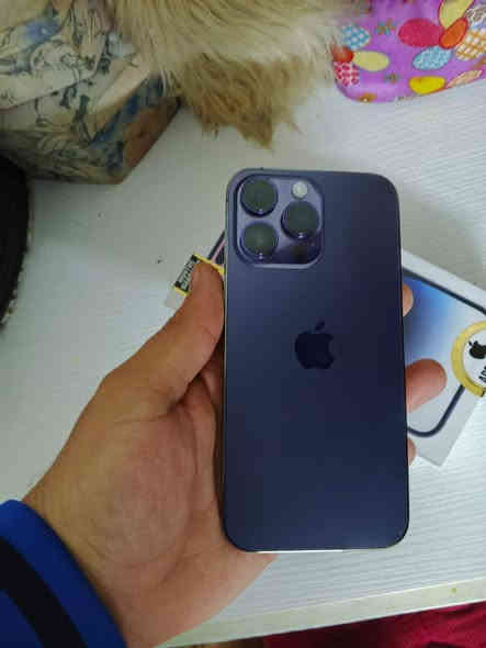 ايفون 14 برو ماكس دبل شريحه مع الكارتونه والايمي مطابق ذاكره ٢٥٦  بطاريه ١٠٠ استعمال شهر نظيف جدا شخط مابي مكاني حي الجهاد بغداد السعر ٩٥٠ الف رقم 
الهاتف ‭٠٧٧٦ ٨٧٧ ٢٠٨٦‬
