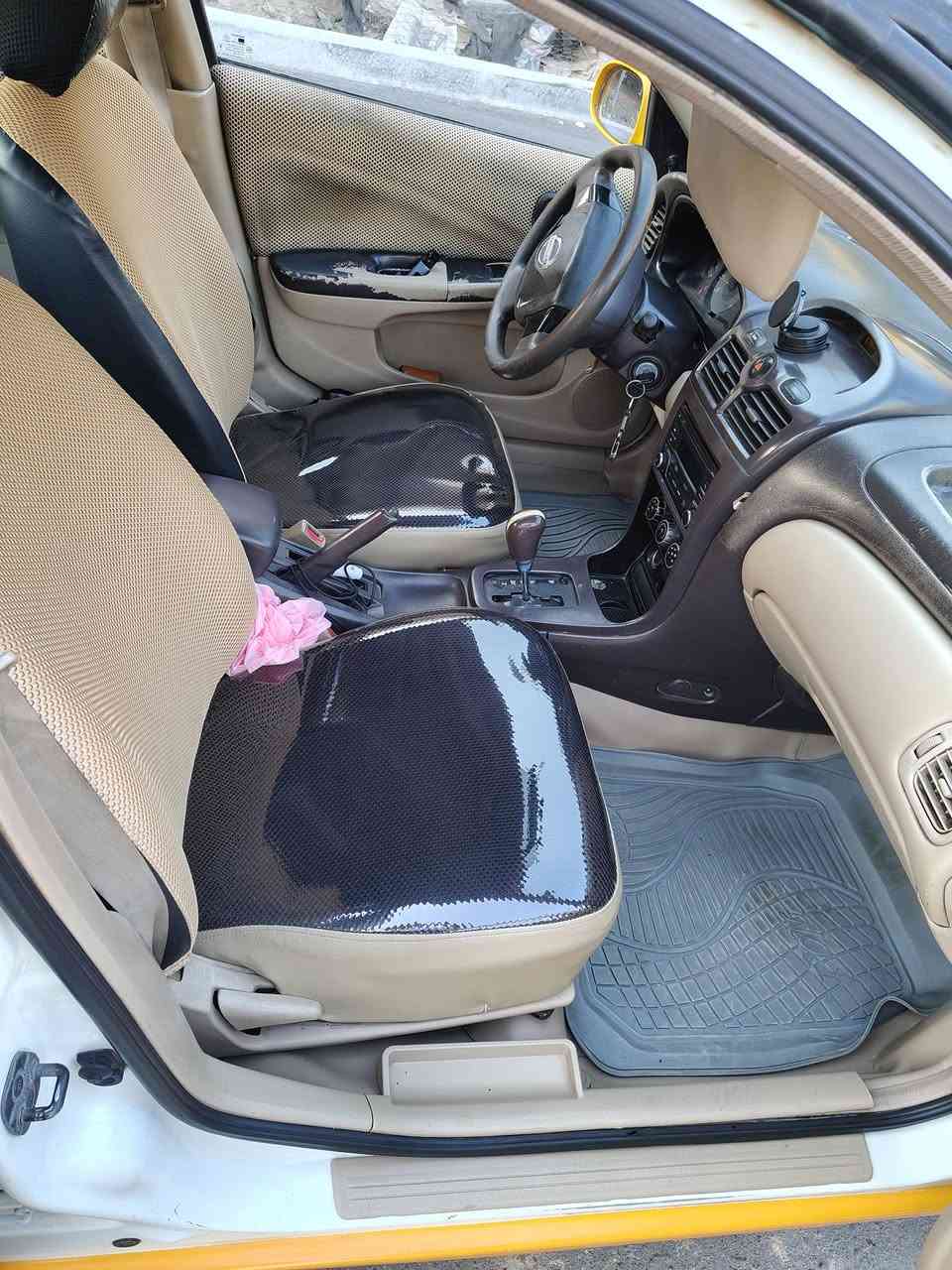 نيسان سني كوري موديل 12 بيها جاملغ وبنيد تبديل مكينه وتبريد شغاله بس كيرها بيه مشكله بس يمشي طبيعي رقم بغداد الانكليزي دوشمه جديده ارضيه تنته وكشنات مكاني بغداد حي اور 
السعر 85 وبيها مجال 
***********
