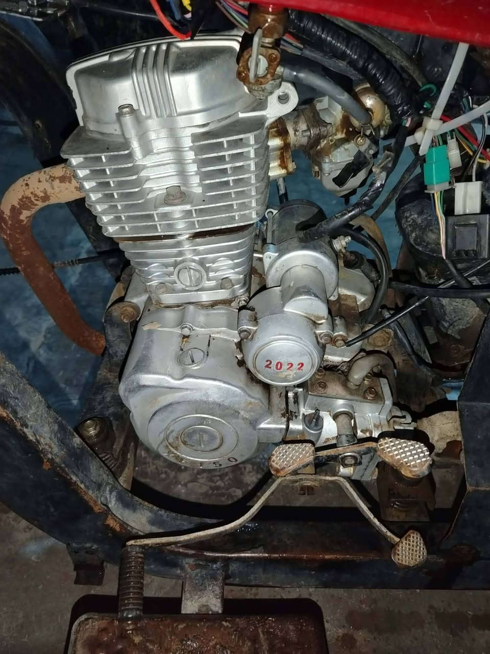 السلام عليكم البيع ستوته دايوان موديل 2018 السعر 800 وبيهة مجال شي قليل المكان ديالى الخالص الاتصال على ***********
