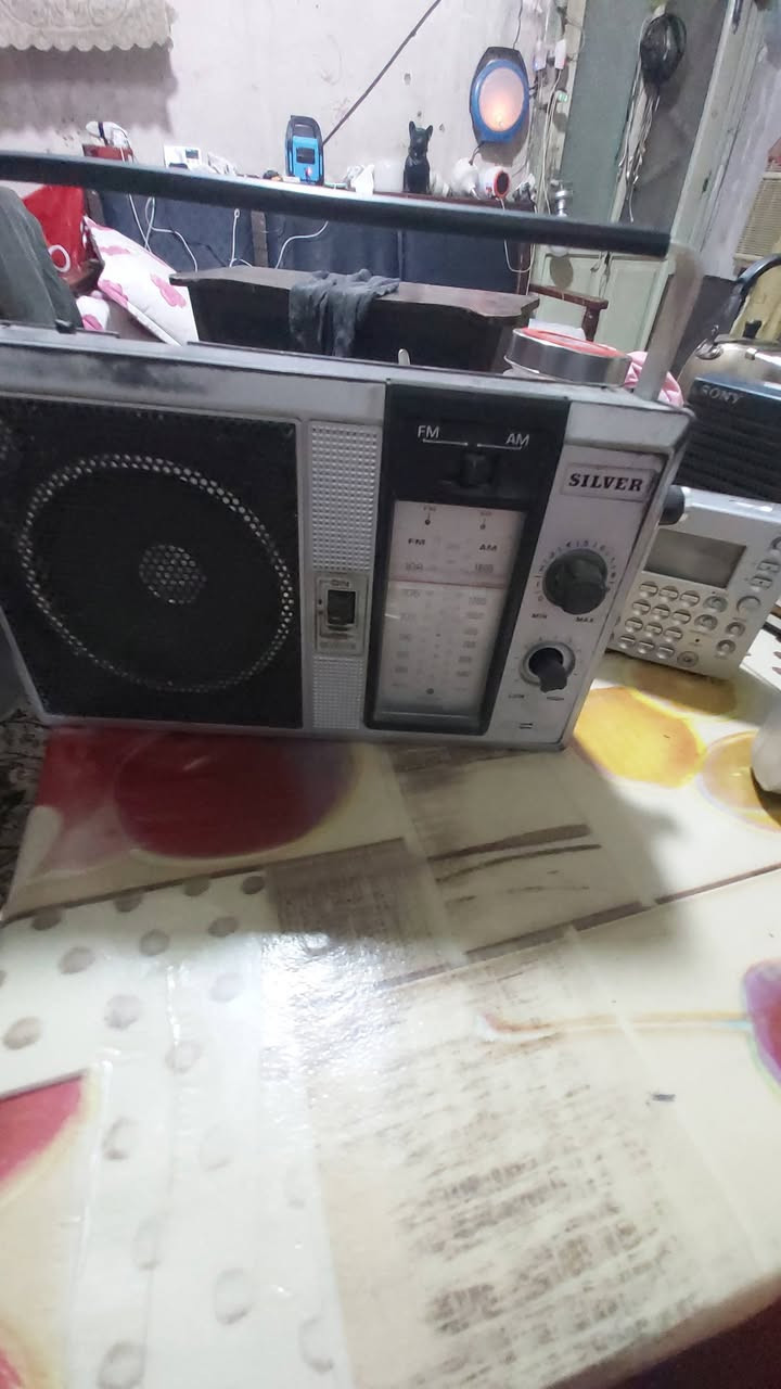 مجموعة راديوات  شغالة  ونظافة عالية ياباني والماني


**إذا كنت صاحب هذا الإعلان وتريد حذفه لأي سبب، رجاءا أرسل رسالة إلى الدعم الفني**