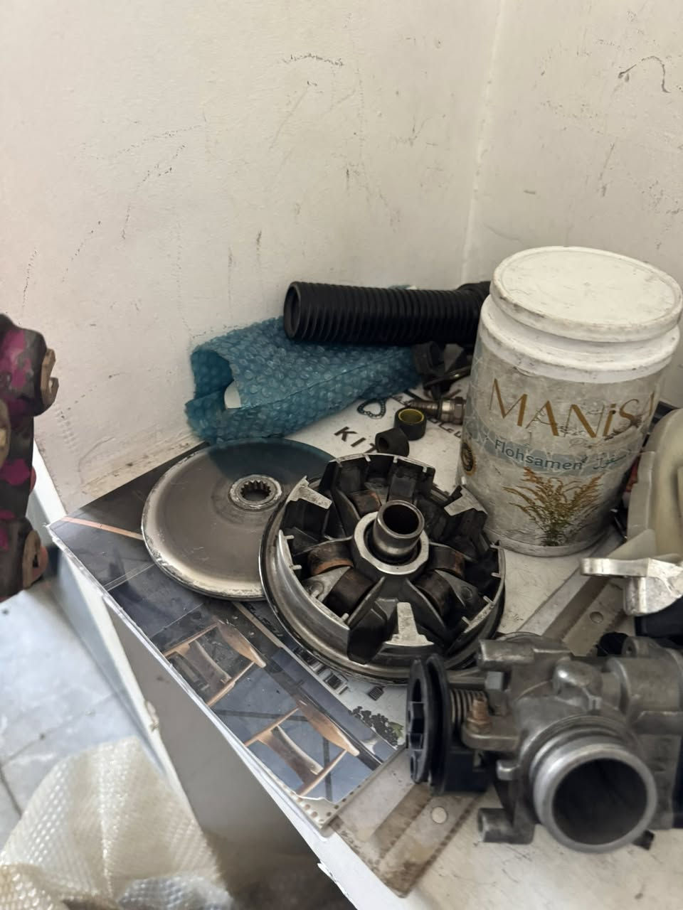 كلجات امامي WF خلفي دوشي 200
كلج خلفي حته صفاكه رياضي ٤٠
صدر امامي ثعلب جيتي ٥٠
صدر خلفي ثعلب بطل واكف ٥٠
كلج امامي مال رمبه ٥٠
وياله امامي خلفي ثعلب ويا تايرات ١٢٥
جويتر فيشه وحده حجم ٢٨ ب٧٠
كلجات زوج بدون ماركه 90
مكاني الحريه 
***********
