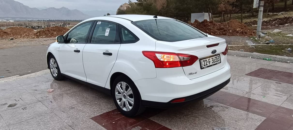 فۆرد فۆکس مودیل 2012 سەنەوی تازەیە بێ بۆیاخ گیرو مەکینەی بەشەرت هەموو شتێکی لەسەر دەقی شەریکەیە دوو جام کارەبایی قفڵ مەرکەزی ئاوێنە کەرەبایی سویچ کۆنترۆڵ مەکینە شانزە مرغوب تەحویل و غرامە بە شەرت سعر 85$معامەلە (***********)(*********** رانية, السليمانية
