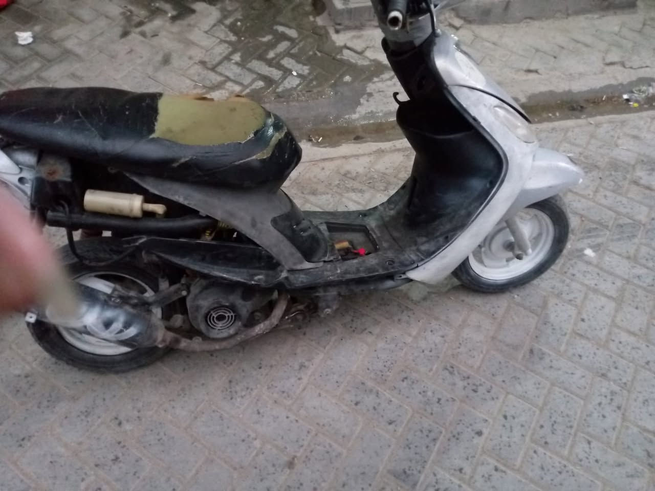 السلام عليكم شباب دراجة ماكس منغولي مالعب البيع السعر 300 وبيهة مجال العنوان مدينة الصدر رقم ***********
