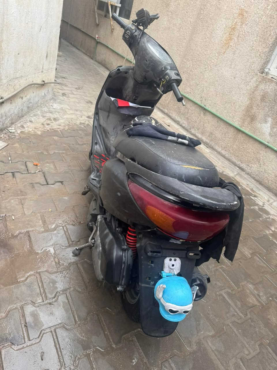 دراجه بريز نضافه ٧٠ /٠ مكينه مفتوحه تجفيت جديد خير من الله فقط شغله زغيره مكان البلك مسحوك باقي ضمان شلعه معدل هندر واحد أჂ̤ وقت فقط مكان البلك مسحوك قفل ٢٥٠دراجه حلو شعله ***********
