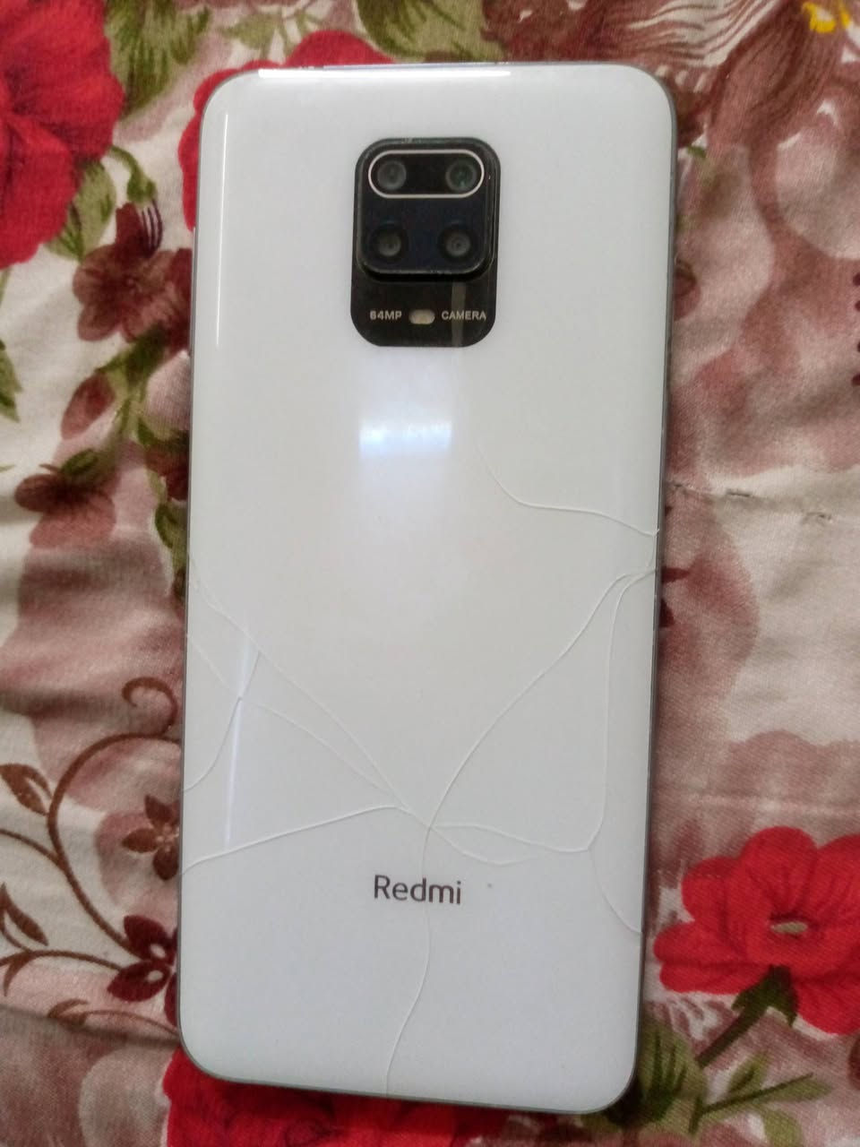 Redme not 9S
ذاكره 64
كامره64 MP
رام 6
بوبجي 60فريم

جهاز نضيف فقط مبدل شاشه اصليه مال غير جهاز وبيها خط شعري خفيف موضح بالصوره 
سعره 75


**إذا كنت صاحب هذا الإعلان وتريد حذفه لأي سبب، رجاءا أرسل رسالة إلى الدعم الفني**