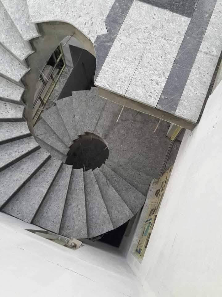 جزء من عملنا سيراميك بورسلين مرمر كرانيت  
شغل ليزر شرط عداله كبان   
الجدار 5.    الارضي 4                ***********
