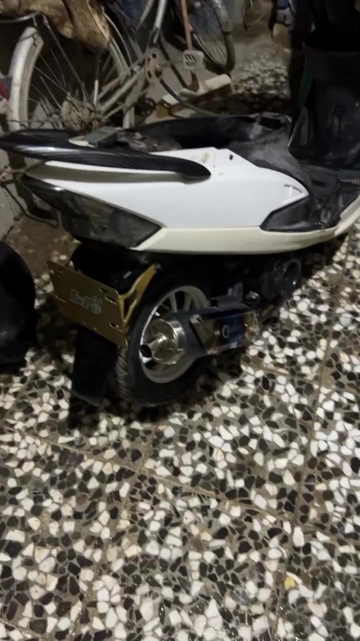 ماكس عدله لبيع دراجه خير من الله نكره وحده كلشي شغال بس نقص بريك امامي سعر450 شراي تعال باجر موجود خاص موجود مكاني بغداد الدوره. ❤️


**إذا كنت صاحب هذا الإعلان وتريد حذفه لأي سبب، رجاءا أرسل رسالة إلى الدعم الفني**