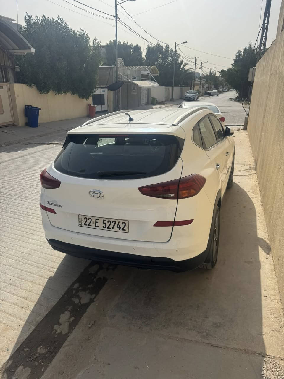 السلام عليكم
توسان 2019خليجي مكفولة من الضربة والصبغ   فقط بارد كير محرك كفالة سياره على وضع شركة تخم تاير جديد 5 ويل 

المواصفات 

حساس خلفي /كاميرا / تحكمات فول /  مري شفط / خمسة 

ويلكب / قطعتين تبريد / كشاف امامي خلفي

/ لد امامي خلفي/ مري شفط / ثلاث انضمة قيادة 

مواصفاتها معروفة وكالة الكاصد 

السيارة جديدة وجاهزة 

مكاني محافظة النجف

رقمه اربيل جديد  

سعره 195 وبيه مجال 

وهذا رقمي / ‏‪***********

***********
