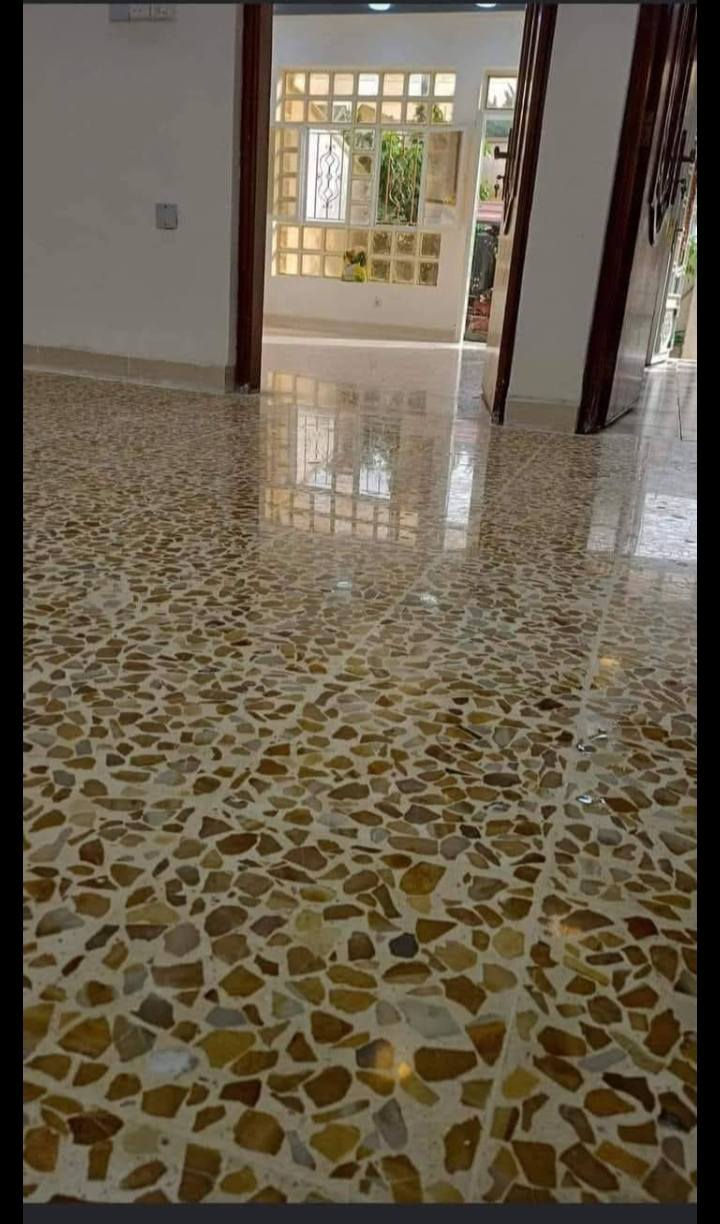 ابو مصطفى للجلي الموقعي لكافة أنواع الكاشي العراقي والمرمر والمرمر الطبيعي والصب الموقعي والبايات وواجهات الدور وجلي الصب الكونكريتي للاستفسار الاتصال على الرقم التالي 
***********
