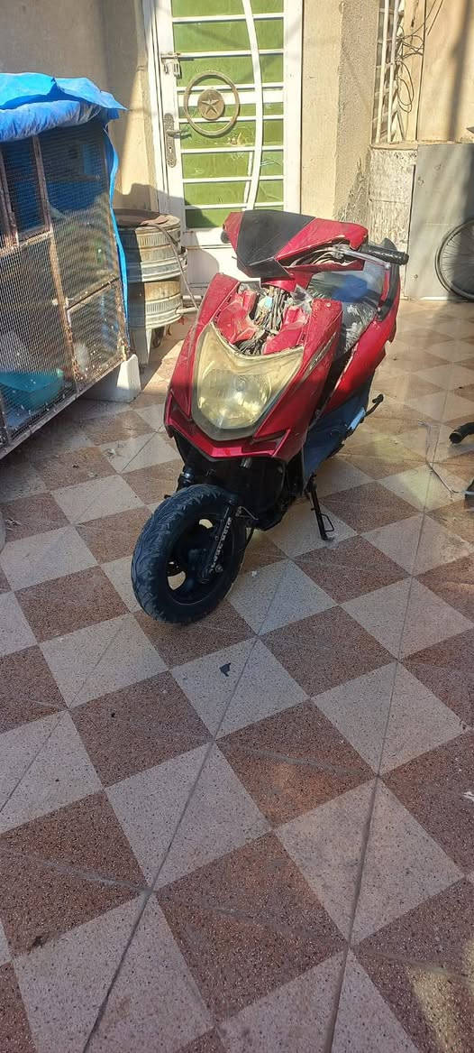 سلام عليكم سكنس للبيع طافيه ماعرف شبيه ابيع كوم حديد سعر 80 وبيه مجال مكاني كربلاء حي عامل


**إذا كنت صاحب هذا الإعلان وتريد حذفه لأي سبب، رجاءا أرسل رسالة إلى الدعم الفني**