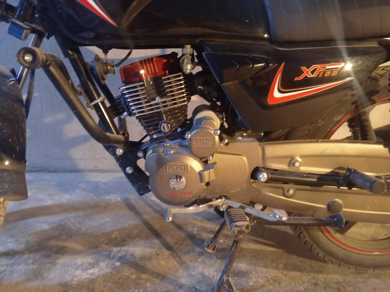 شاينك ٢٠٢٥  رقم بغداد دراجه زيرو ماشيه خمستالاف 
ع وضع الشركه السعر ب ١٩٠٠ وبيه مجال حك الجيه 

مكاني بغداد المشتل‏‪***********‬‏
