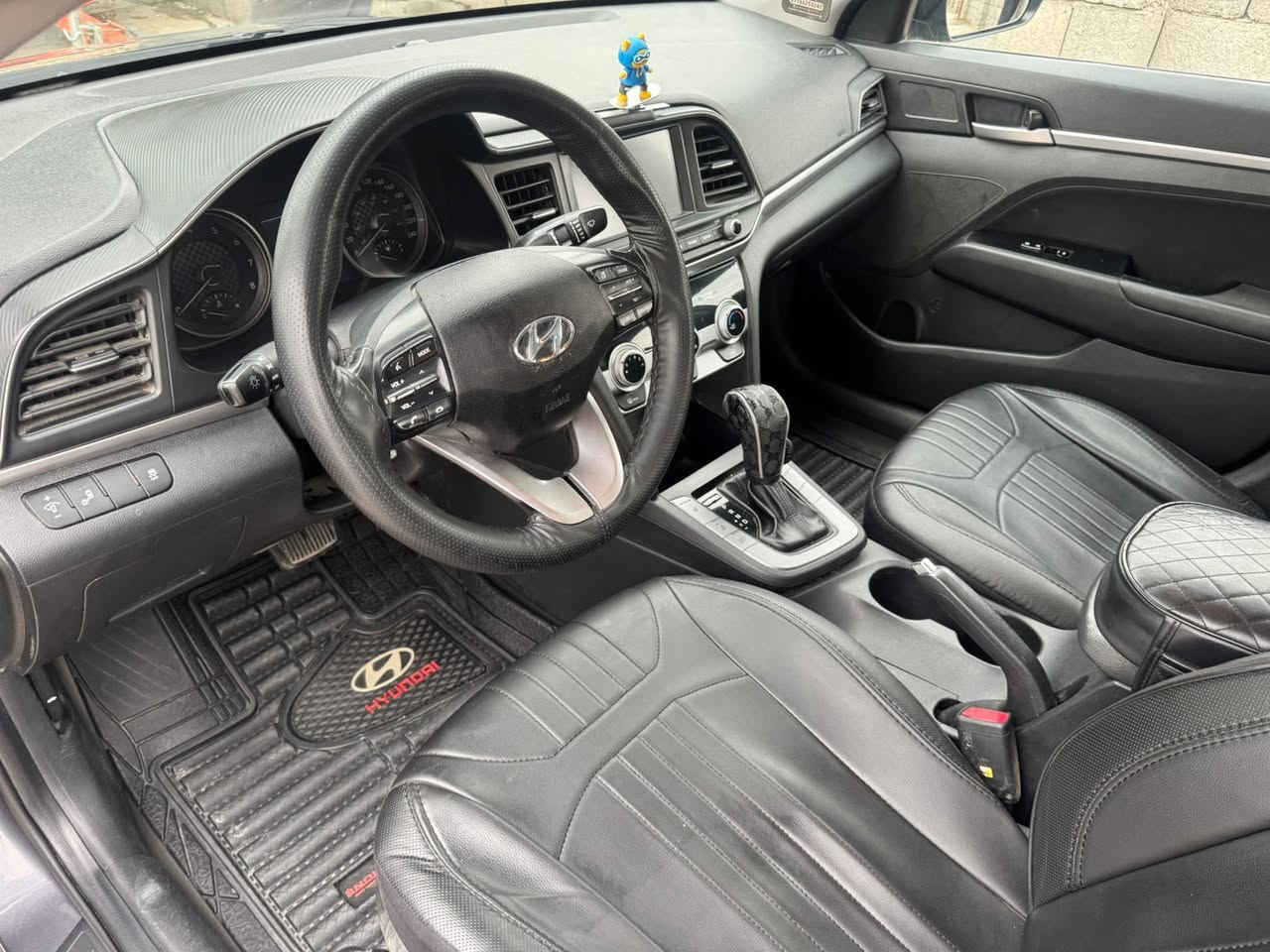 السلام عليكم من رخصت الادمن النترا وارد موديل 2020
موصفات
شاشه
تحكم استرين 
كأمره
نقطة عمياء
اشاير مري
تدفئة استرين 
تدفئة كشنات
أنظمة قيادة
مكينه دوش 2000
رقم بغداد 
مطلوب بيع امراوس باجيرو 2010 2011 2012
والسونار مرفوق مع الصور 
مكان السياره كوت / مركز المحافظة 
***********
