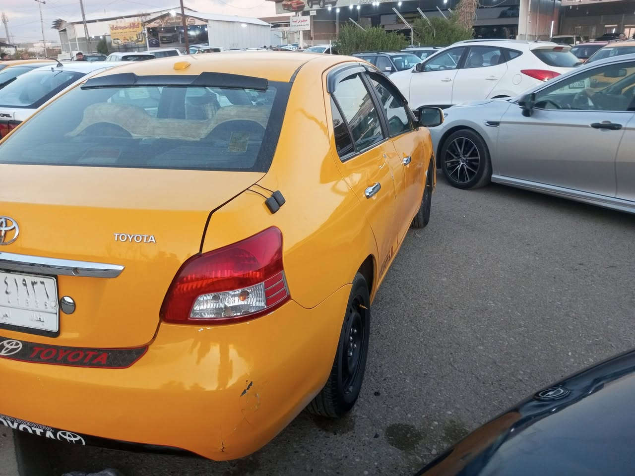 السلام عليكم يارس كندي موديل 2007  شرط تحويل مشروع وطني سياره بدون دواخل بيها باب وصندوق تبديل بطاقه بنزين كير اوتو تاير جديده صدر جديد شاشه كامره تبريد تدفء مكان كركوك رقم صاحب السياره اتصل وتدلل*********** اخوان لا خاص ولا تعليق يرحم والديكم لن ممتواج
