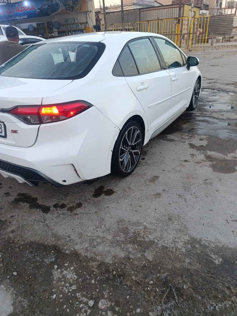 السلام عليكم للبيع
تويوتا كورلا ٢٠٢٠ 

بارد مكانات قليلة جدآ

ومكانات صبغ 

رقم انبار الدولي

فئة ال SE

مكينه ٢٠٠٠

مواصفات: فول مواصفات 

شاشه اصليه تدعم كار بلي

كامرا

تحكم ستيرنك جهتين

رادار 

لايت زينون 

ويل ١٨

اوتو هولد

توقف ذاتي

سايد بريك كهربائي

مثبت سرعه متفاعل 
تحديد مسار 
عنوان بغدادالكمالية
السعر 120$وبيها مجال بصيط
***********
