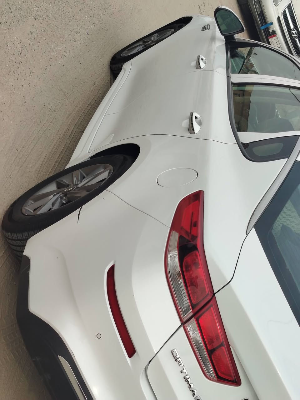 السلام عليكم اوبتما موديل 20حادثها خشم البنيد ولجاملغ موجود بلمنشور السياره جديده مكينه او كير بلادي رقم اربيل وكاله او مداور كلشي موضح بلفديو  السعر 148اي استفسار
الاتصال ***********
