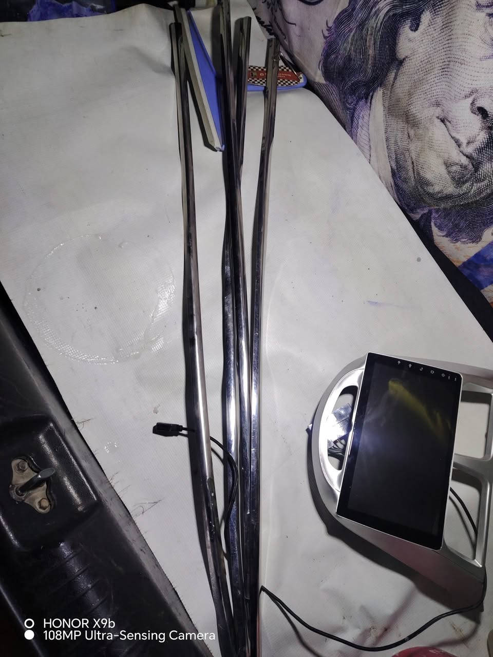 شاشه نظام إندرويد ترهم على أكسنت وعلئ جميع انواع سيارات شغاله شرط اي عيب مبيها سعر مناسب +نيكل يصير علئ ربل الجام طخم مال أكسنت مضلع  عندي ويل كب ١٦ أصلي مراوس معا ويل مكحل +بك لايتات مال 2017 للبيع واحد تجاري واحد أصلي ألاستفسار تصال ***********
