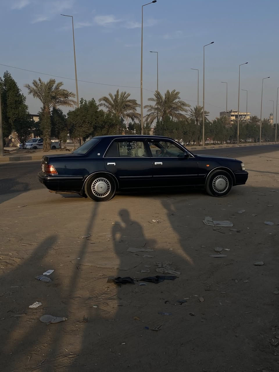 يالله سلام عليكم سياره تكم للبيع  مكينه فيفيتي3000موديل2000فول موصفات رقم بصره هزه تحويل ثاني يوم***********
