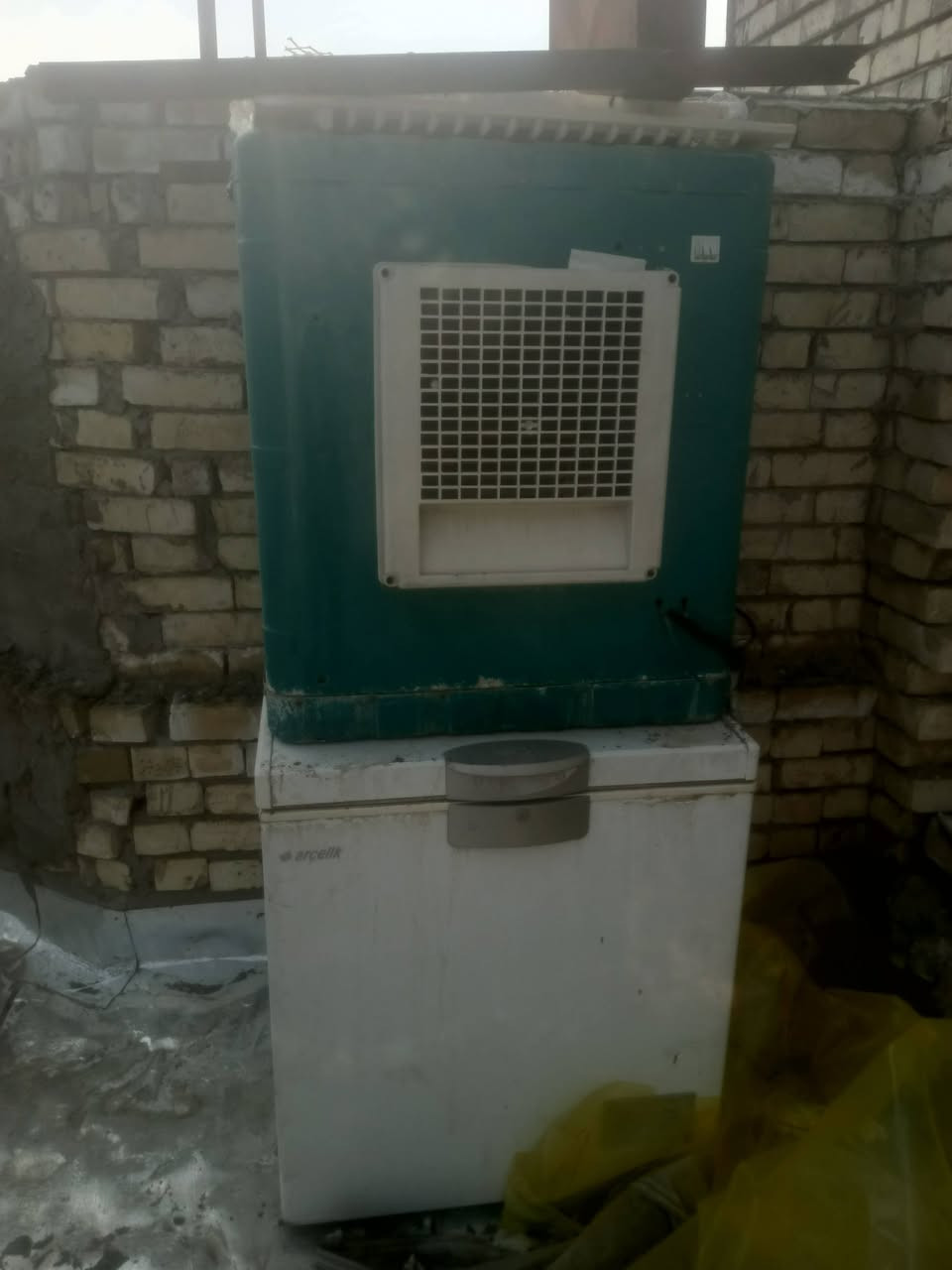 غرفه ابيع جديد بجيس ما مستخدمه ابد صاره شهر  شوف الفيدو كامل 10 قطع *********** مع مبرده مجمد. تنور
