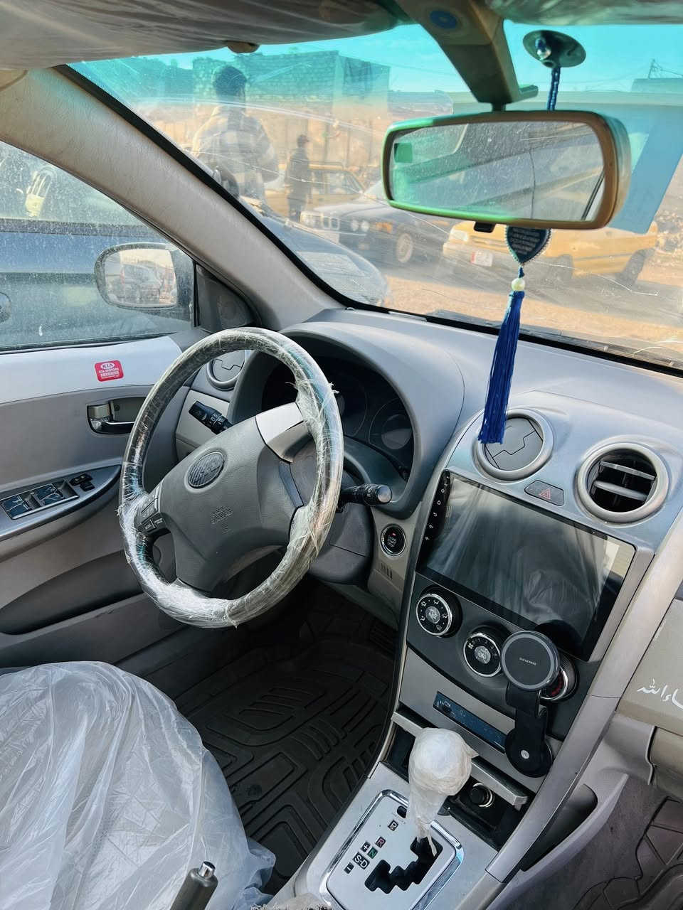 بيوايددي ١٣ سياره مابيهة صبغ وضربه سياره جاهزه خير من الله السعر 46بيهة مجال قليل الشراي ‭***********
