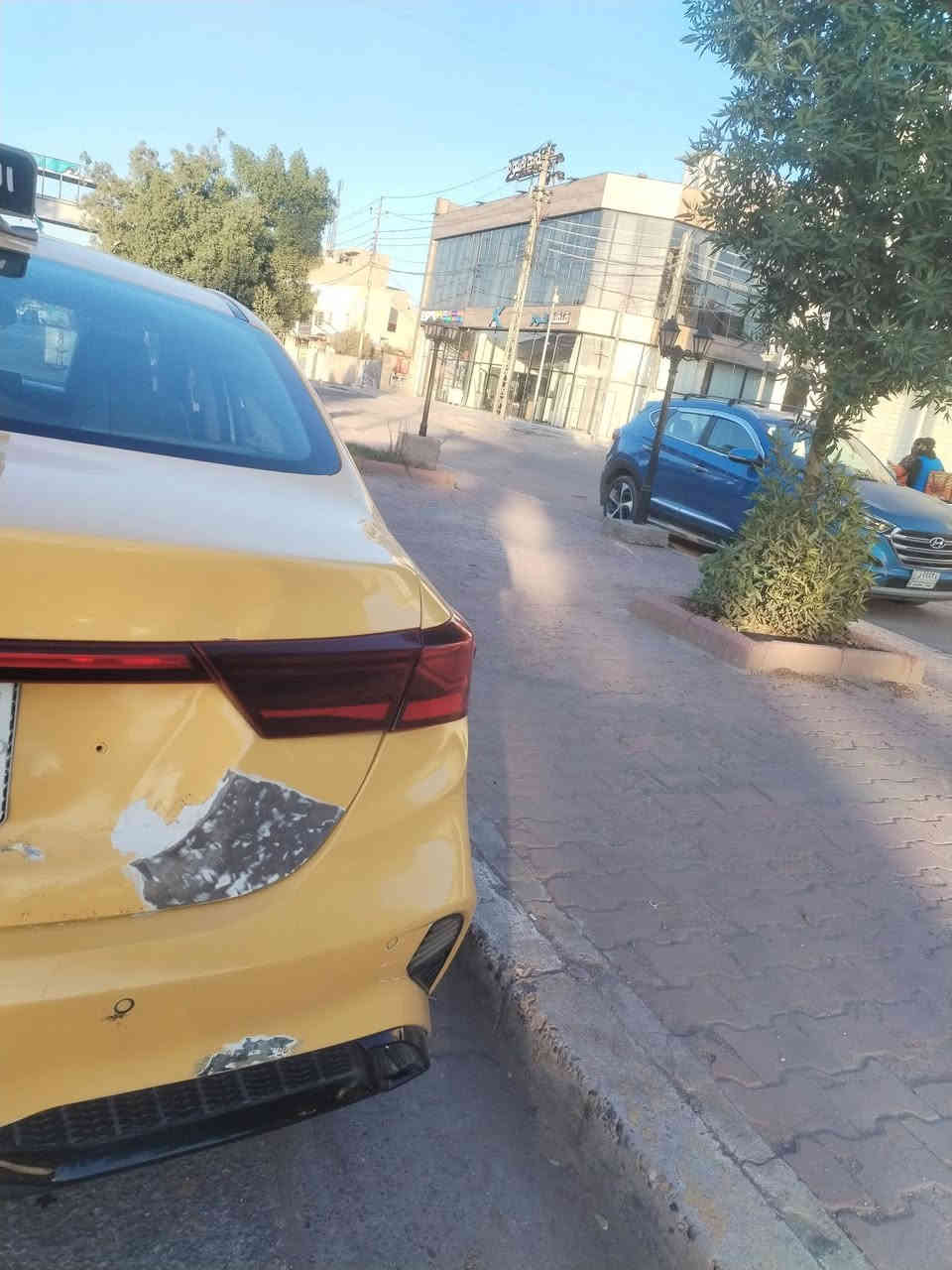 السلام عليكم
كيا سيراتو ٢٠٢٢خليجي محرك ١٦٠٠ منضومة غاز جديده
السعر ١٣٠وبي مجال لشراي يتصل متواجد على الفيس *********** مكان السيارة كفاة السيدية شارع كنانه
