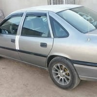 فيكترا • ١٩٩٣ • ١٦٠٠ سي سي