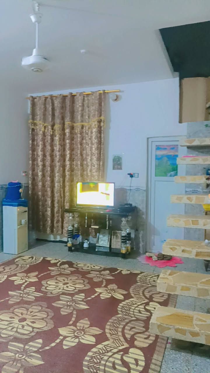 دار للبيع ١٢٠م  زراعي

مرقم من قبل البلديه وبي معاملة تطويب

العنوان كوفه حي ١٧ تموز  شارع محطة الغاز القديمه

غرفتين وصاله ومطبخ واستقبال صحيات عدد٢

السعر ٢٥ قفل

للاستفسار أكثر اتصل بنا

*********** ابو محمد الكعبي للعقارات
