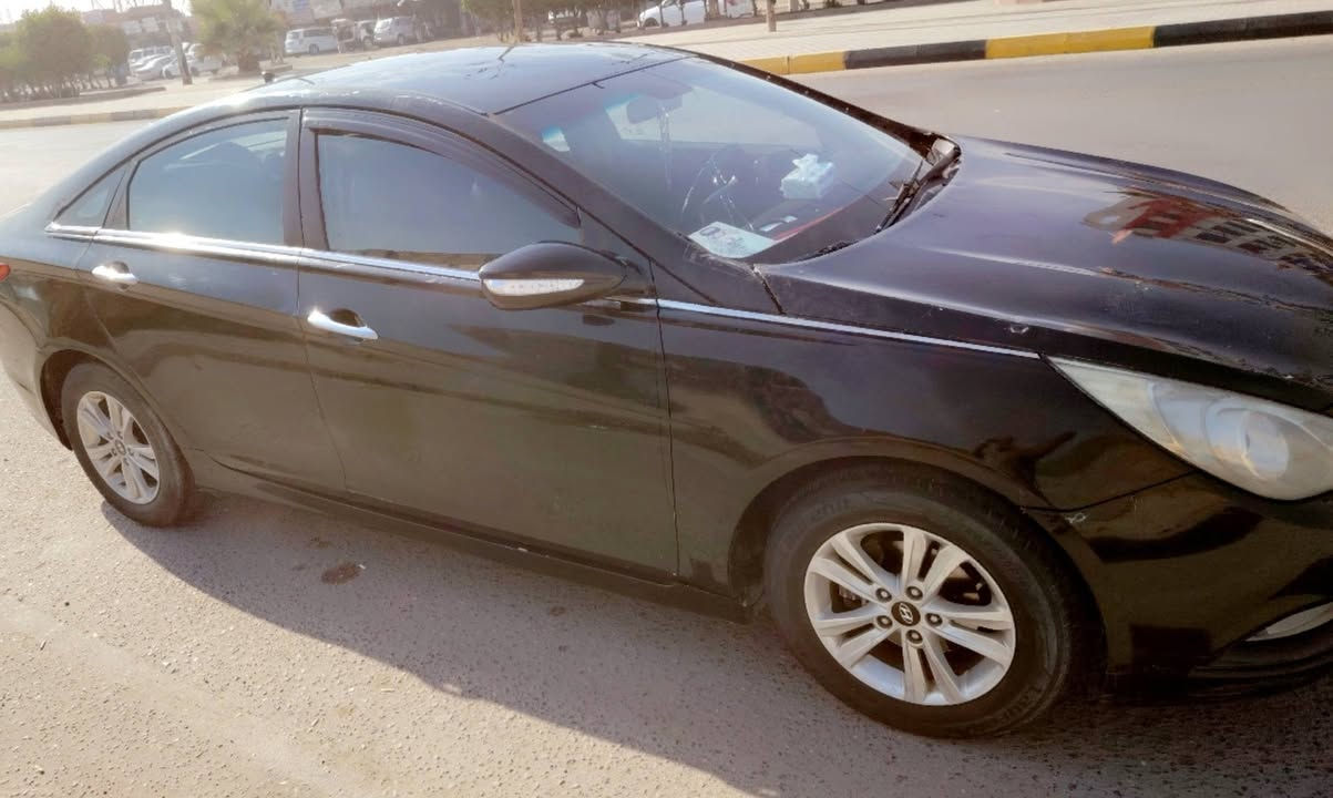 هونداي سوناته كصتين ٢٠١٤متومه متومه سعرهه ٥٠ ورقه البصره المعقل... ***********
