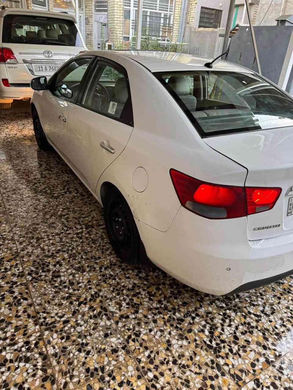 سيراتو خليجي موديل ٢٠١٣بيها بنيد تبديل والدور صبغ رقم اربيل الدولي
بأسم عربي سنوية ٣٠ السيارة فول مواصفات عدی البصمة وجاهزة من كلشي 
السعر ٩٥
مكان السيارة كربلاء المقدسة
***********
