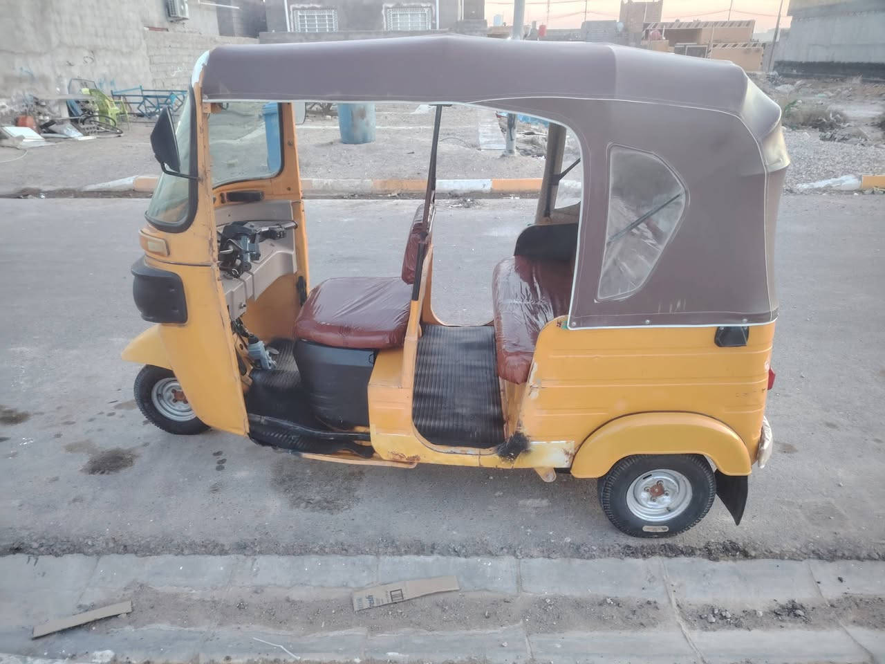 السلام عليكم للبيع موديل 18 شهر 11 اوراق مكفوله للترقم جاهزه المكان واسط قضاء الحي الشراي يتصل وخادم ***********
***********
