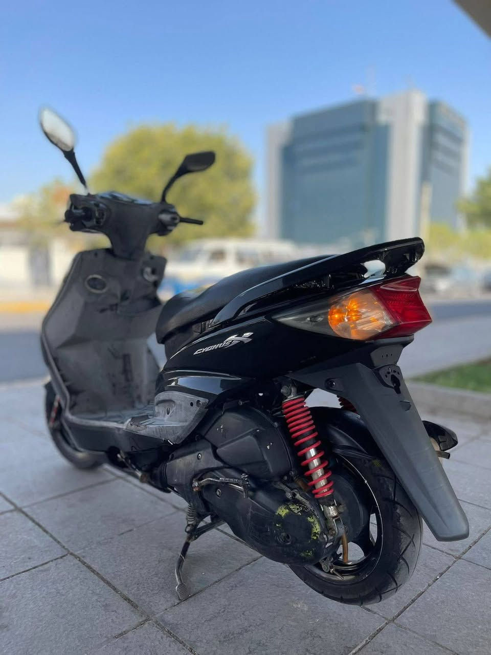 سلام عليكم دراجه سكنس فحل كابريترمال رمبه مشاشيه  ٢٠ الف بعدهه بحاله الوكاله وكاله شرط المحرك مامفتوح السعر ٦٥٠ مكاني بغداد قرب مستشفى ابن البيطار ***********من
