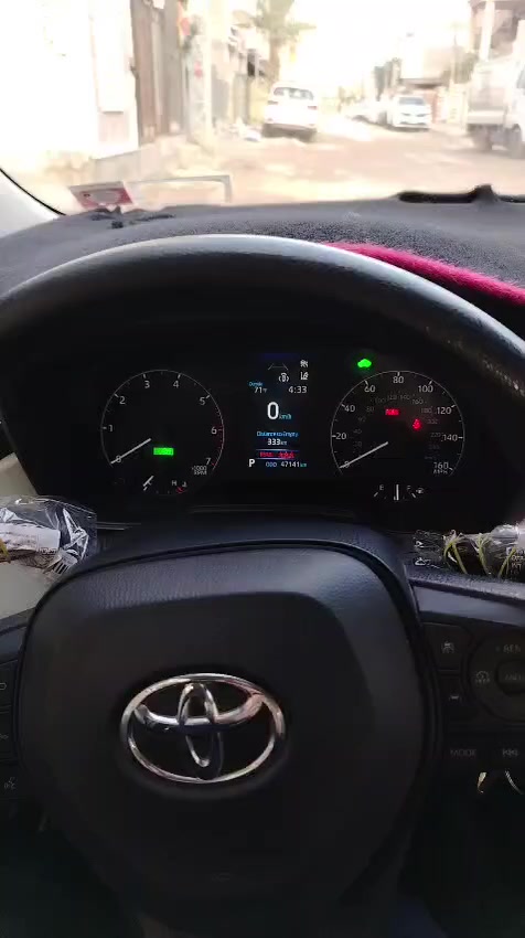 السلام عليكم كورلا 2023  هايبرد
ماشيه 47 km 
السياره جديده  معنى الكلمه 
السياره ما بيه اي نقص 
رقمه بغداد تحويل ثاني يوم  
موصفات Le
السعر 160 
بغداد حي الجهاد 

‭0771 542 3615‬
