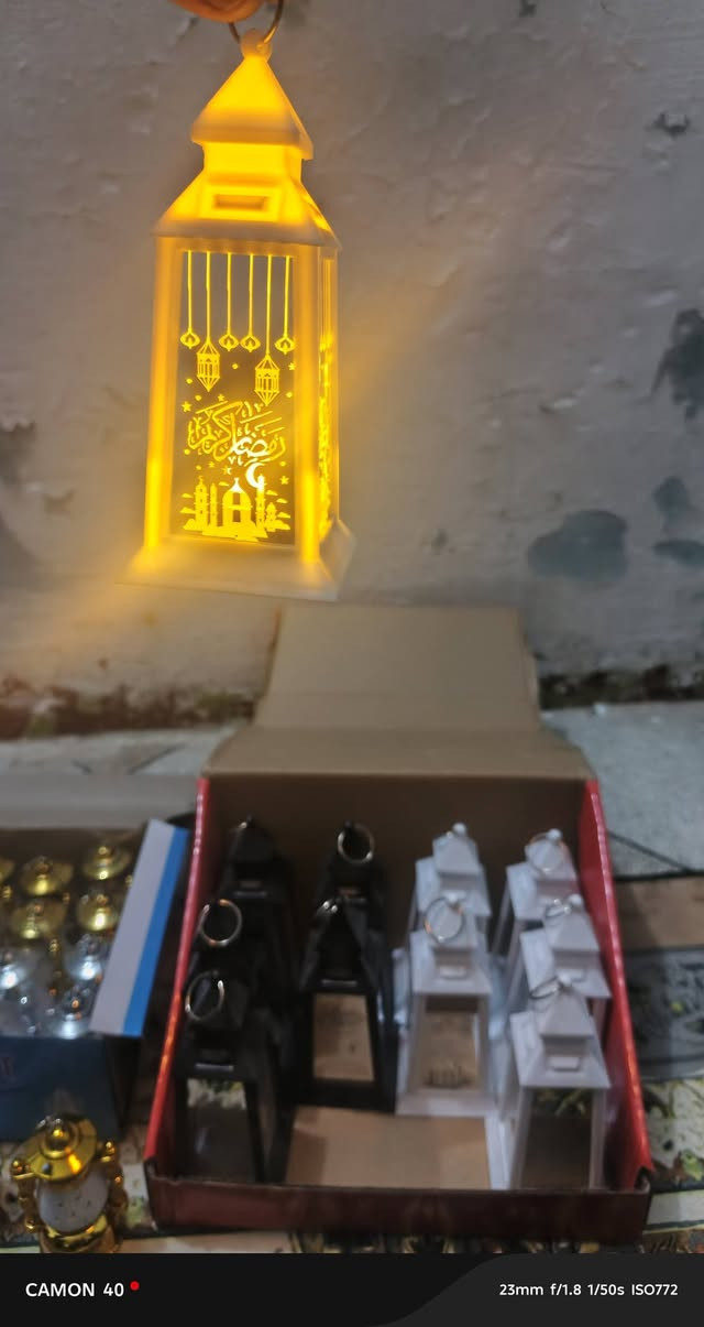 السلام عليكم اتوفر اليوم فانوس رمضان السعر خاص يوجد توصيل داخل الرفاعي فقط


**إذا كنت صاحب هذا الإعلان وتريد حذفه لأي سبب، رجاءا أرسل رسالة إلى الدعم الفني**