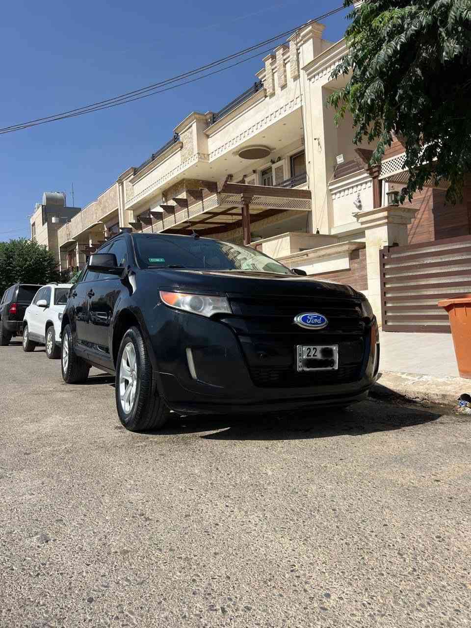 فود ادج موديل ٢٠١٣
بدون صبغ مكانين صغير بارد 
السعر ١١٥
***********
***********
