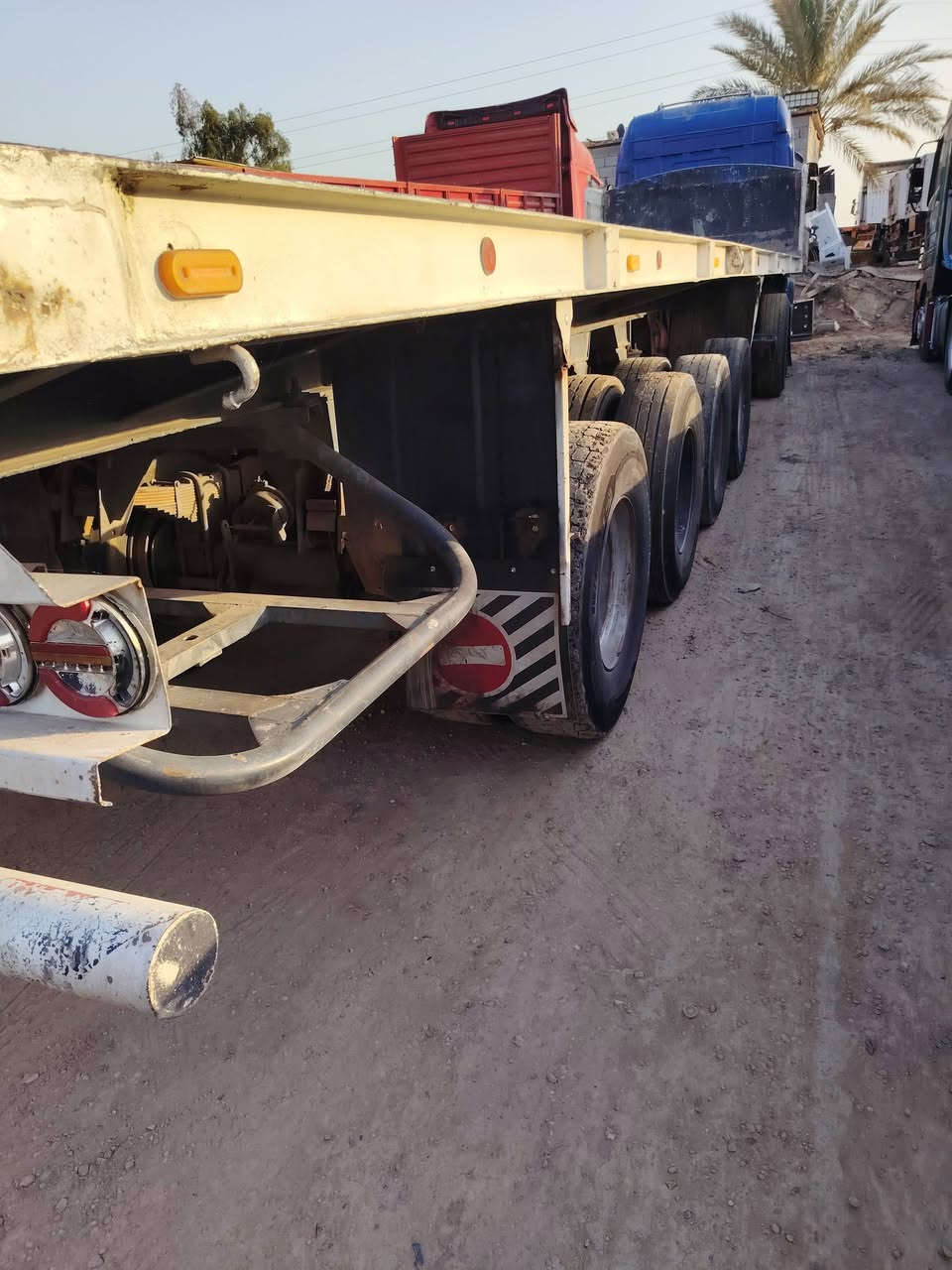عربانه حداديه للبيع
طول 12.50
 مكفوله فطر و كسر
تايرات نص عمر
مكان بابل جبله ***********
السعر 75
