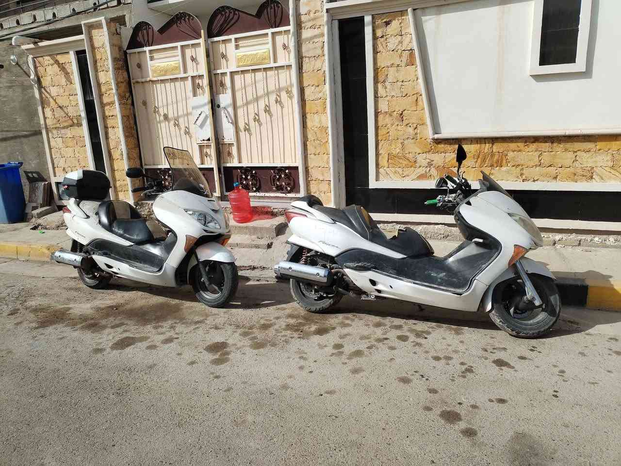 دراجات للبيع 08 ثنيهن شغاله
***********
