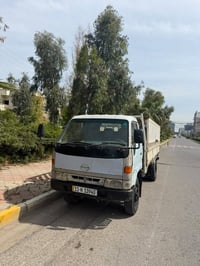 تيوتا داينا • ٢٠٠٠ • قلاب
