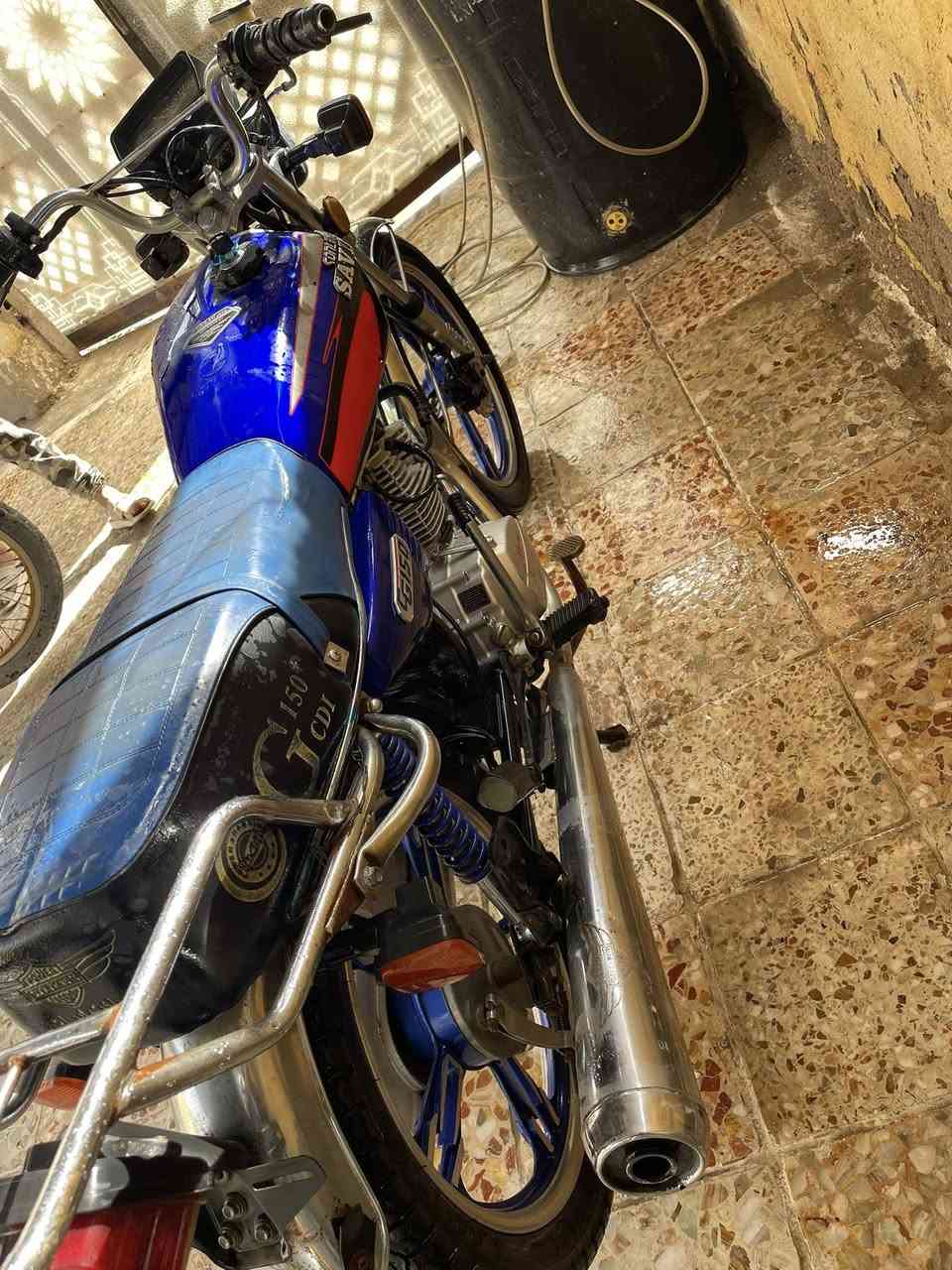 سيفان موديل 2023 دراجه زيرو ادوات ادوات محتاج ومستعجل سعر 650 رقمي ***********
