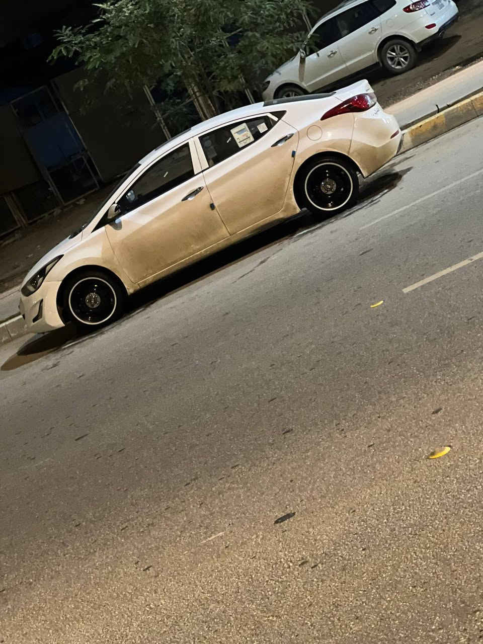 سلام عليكم النتراء موديل 14خليجي محرك 1600مامفتوح فول ماعده البصمه ويل كب بيه داير الجاملغ الامامي مصبوغ السعر125وبيه مجال للشراي مكان ناصريه كراج الموحد  ***********
