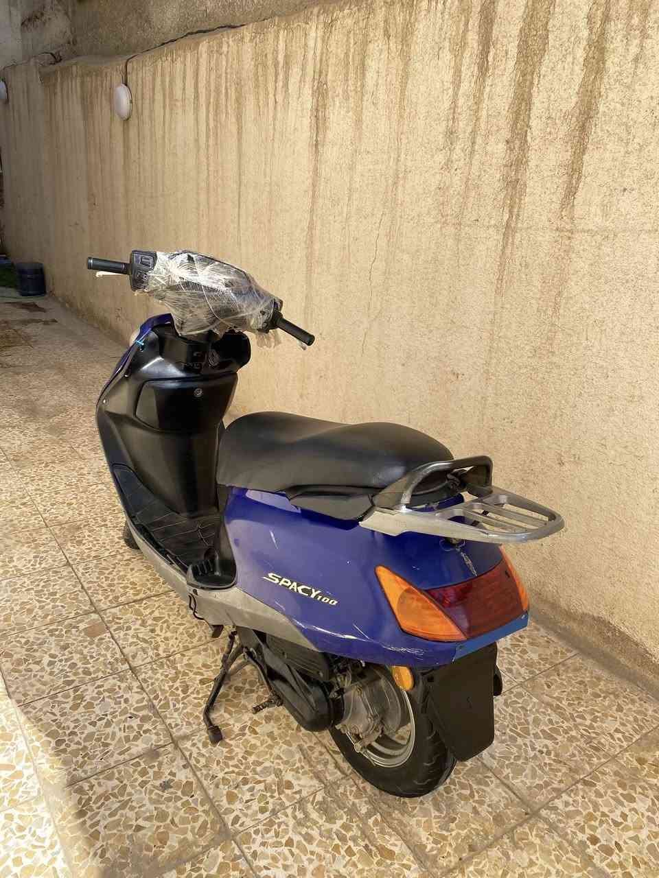 دراجه سبيسي اوراق نضيفه مكينه ادك فوك ال 100 ما متعوبه يرادلها تعديل بسيط كفرات  ترهم مراوس /***********
