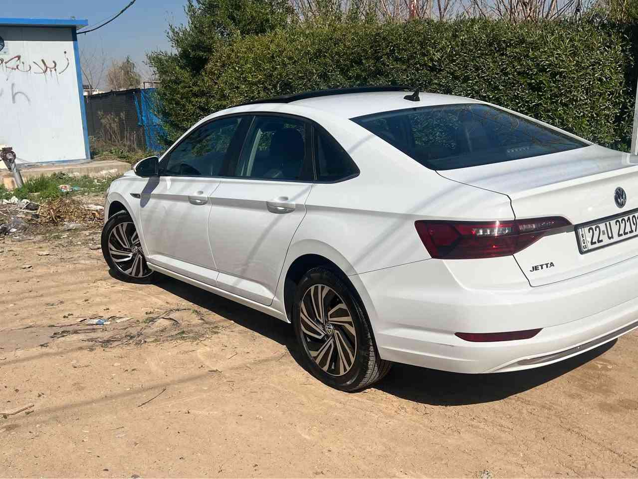 موديل ٢٠٢٠ sel 
به بي سبوخ و بي ارباگ
به س لموزي بونيت كارته 
٥٠ ميل رويشتووه 
فول فول مواصفات
تليفون *********** أربيل, العراق
