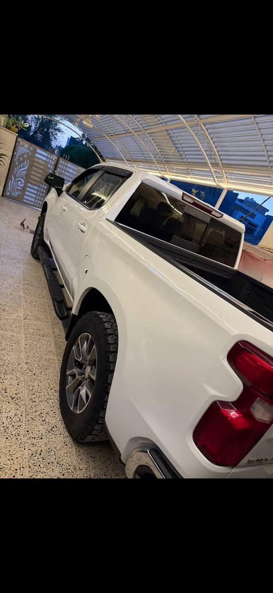 سلفادور موديل 2022 Z71
محرك ٨ سلندر ٥٣٠٠ 
فول مواصفات عدا الفتحه 
بصمه تدفه سترين وكشن فتحه الجامه الخلفيه كار بلي 
بجم كبس كفاله شواصي ولغود سرقه 3 قطع امامي ومشدودات اصليه من داخل امريكا  وحادث اميركا مثل ما مبين بصور المزاد وايضا السونار موجود بلمنشور وياهم تخم تاير  السعر 247 وبيها مجال
السيارة مرقمة اربيل باسمي
تحويل ثاني يوم مكان شارع فلسطين
***********
