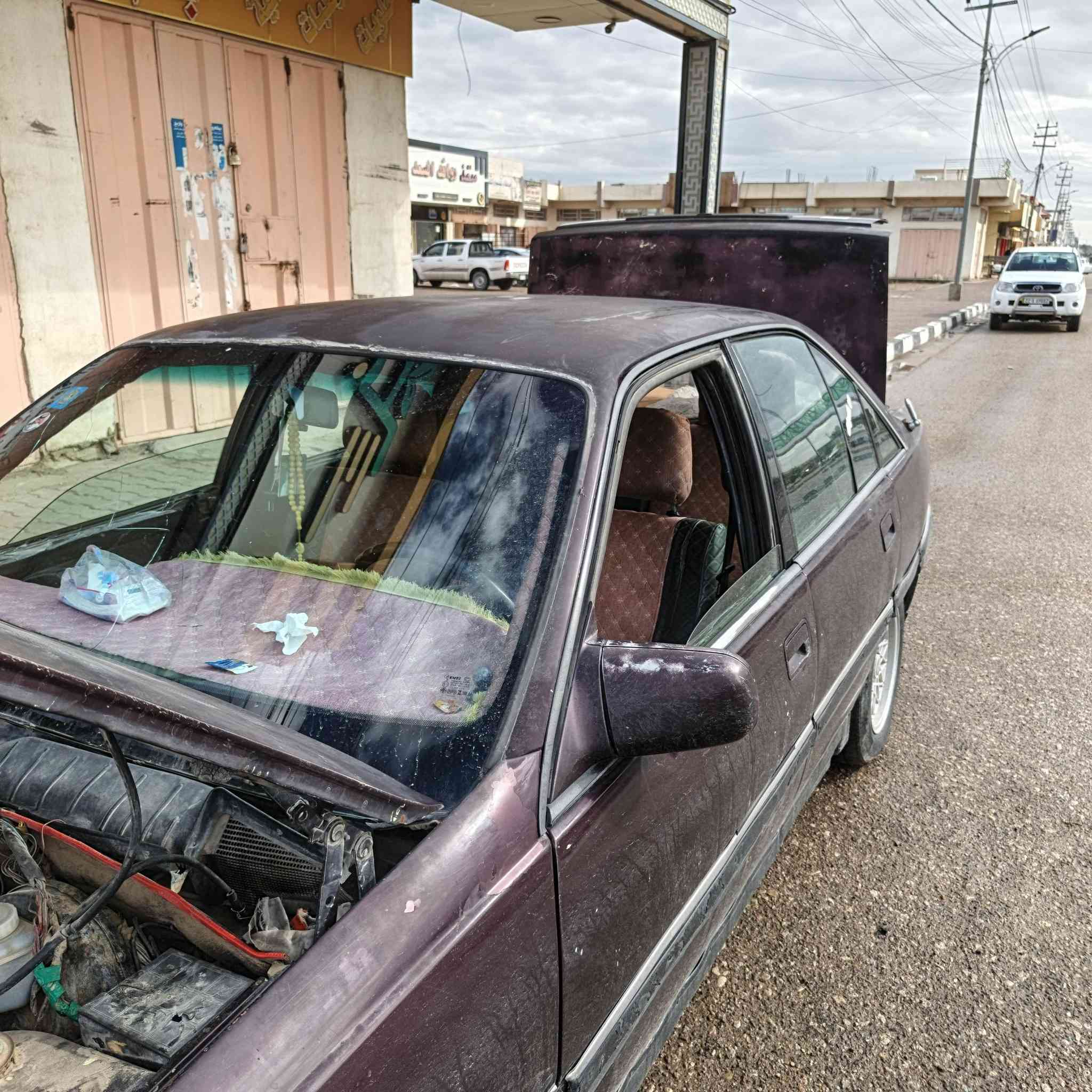 أوبل اميكا موديل 93
رقم أنبار مشروع وطني 
تحويل ثاني يوم 
كير خير من الله 
محرك 2000
مكان السياره الحبانيه 
***********
سياره نضيفه
