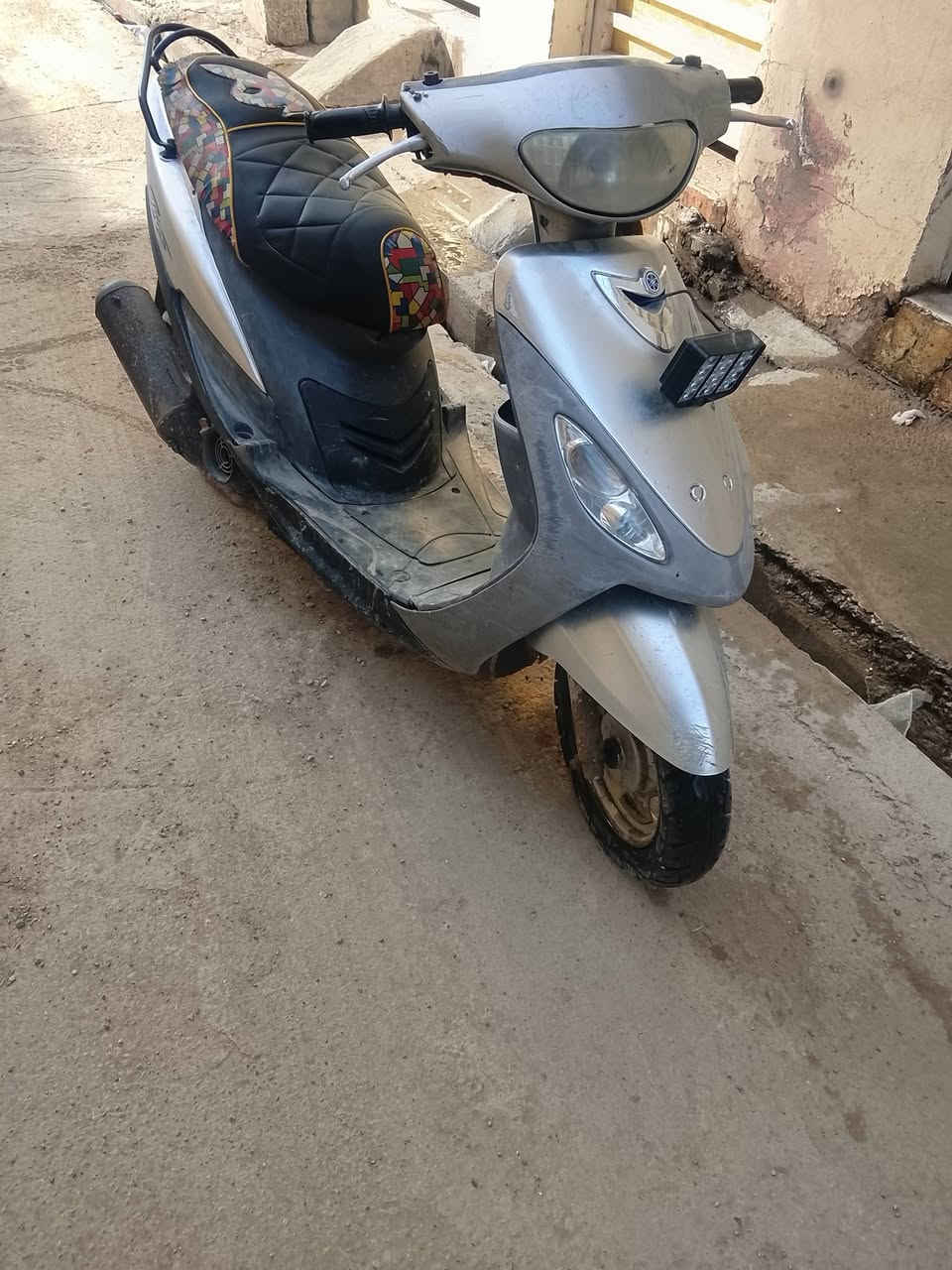 لبيع 300 دراجه نضيفه محرك شغال ***********
