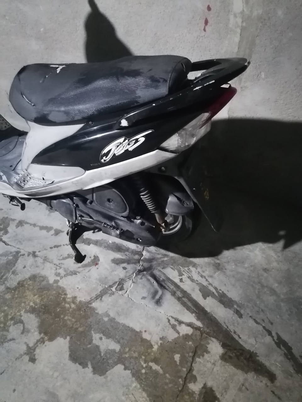 سلام عليكم دراجه ماكس منغولي مديل 2006 دراجه كلها بلادي كفرات بلادي وكلها ختم شلعه ومعدل مكينه  خرسه سعره 450 بيه مجال لشراي


**إذا كنت صاحب هذا الإعلان وتريد حذفه لأي سبب، رجاءا أرسل رسالة إلى الدعم الفني**