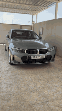2024 Bmw 330   اخوان السياره فول موصفات 1/1  بس الدعاميه الاماميه وبدل...