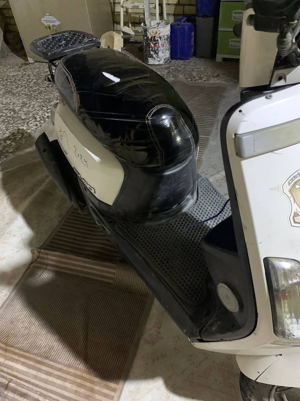 دراجه بوليسي نوزل نضيفه حيل 
سعرهه 485


**إذا كنت صاحب هذا الإعلان وتريد حذفه لأي سبب، رجاءا أرسل رسالة إلى الدعم الفني**