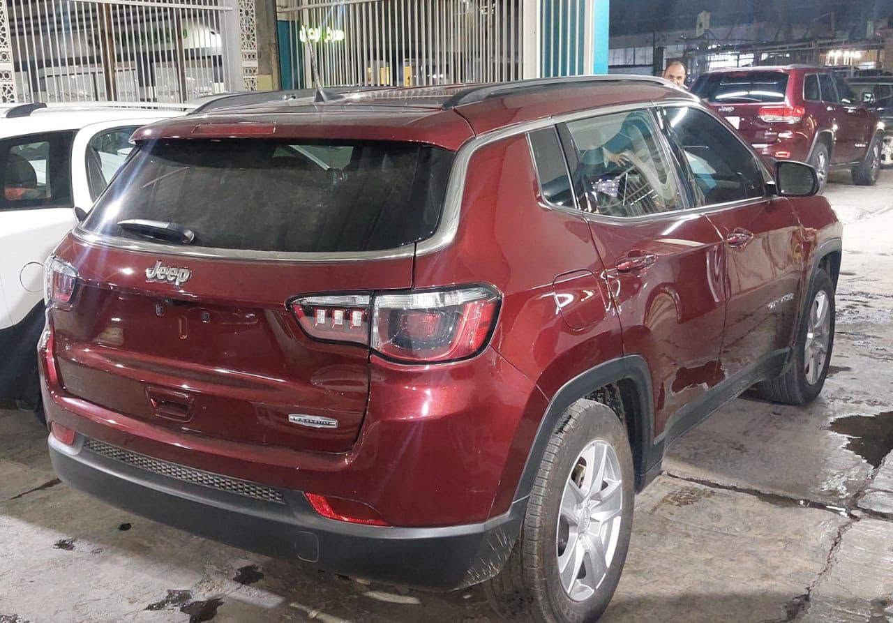 بسم الله الرحمن الرحيم
جيب كومباس / jeep compass
سنة الصنع 2022 زيرو الشكل الجديد
مواصفات Latitude
حادث دعامية وتبديل البنيد
المسافة المقطوعة 5000
السعر 17,500$
التواصل ***********
