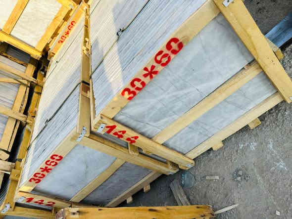 #_تحيه_طيبه_زبائننا_الكرام 
⚫ نعلن عن تجهيز مثال للرخام#_المرمر الايراني ذو مواصفات عالية  الجودة 💯
⬅️ملاحظة يوجد خدمة توصيل لكل المحافظات وبأسعار حسب الكميه 
⬅️النوع مرمر ايراني نيريز درجه  
⚫ السمك -18/ سم والقياس 30*60 
🟢سارعو بالحجز قبل نفاذالكميه 
⚫ مستعدون لتجهيز المشاريع الحكومية والأهلية والمكاتب في جميع المحافظات وبأسعار الجمله مناسبة جدا 
 السعر 💵12,500/ 

العنوان كربلاء طريق النجف عمود 1210 معرض كربلاء المقدسة 
للحجز والاستفسار مراسلة الصفحة أو الاتصال على الارقام***********او***********
@ معرض كربلاء المقدسة للمرمر والبورسلين والبايات 
بأدارة - مثال للرخام
