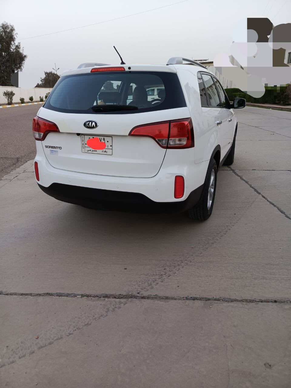 سلام عليكم 
من رخصه الادمن 
((مكلف مكلف مكلف ))بنشر سياره سورنتو موديل 2014خليجي مكفلوه كفاله عامه والسياره باسمه بغداد 
كير محرك خير من الله 
السياره جديده السياره اجد من الصور الواقع احلى 
المحرك 4سلندر دوش 
تخم تاير 
صدر امامي وخلفي جديد 
سياره اي شخط مابيه 
الاتصال ع صاحب السياره ***********اتصال او واتساب 
العنوان الانبار ::الفلوجه
