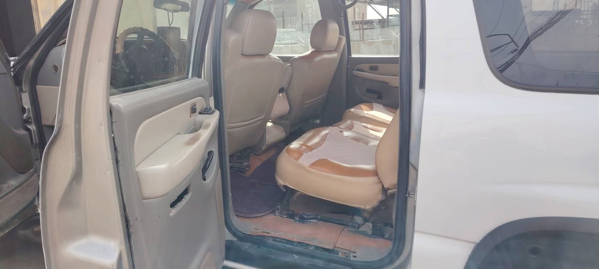 سلام عليكم
جمسي يوكن ٢٠٠٤
مكينه ٦١٠٠ كير الف
٨ براغي تبريد ويه السويج شرط ثلج
السياره رقمه بصره خطه نجف بصره لازال
اللون الاصلي شمباني صبغه جديده مرتبه
حساسات خلفيه كامره مراوح جمسي بلاد
كهربائيات كله شغاله ضفيره نضيفه
كشنات كهربائيه
فتحة سلايت شغاله 
دبل دايمنو اني مشتغله دبل بطاريه توزيع كهرباء عدل لا جهد ولا عته ولا صرف دايمنو
السياره عليه منضومة غاز شغاله ١٠٠ بال١٠٠
مكان السياره كربلاء البوبيات ***********
السعر ١١٥ وبي مجال حك الجيه
السياره خير من الله متعوب عليه هواي ترايه وين ميعجبك
